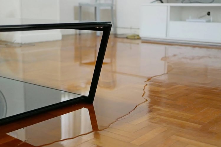 water-leaking-floor